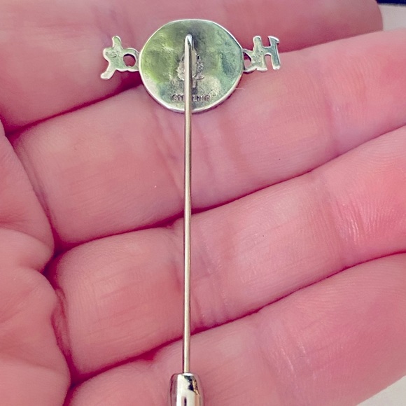 Hard Rock Cafe 1 Year of Service Staff Pin/Brooch Sterling Silver 2" - Picture 4 of 5